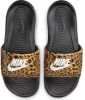 Nike Victori One Slippers met print voor dames Bruin online kopen